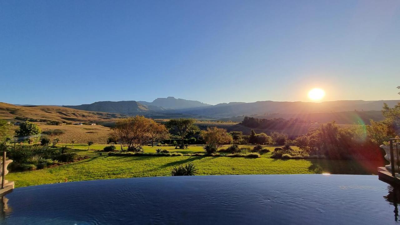 Champagne Valley Inkungu Lodge מראה חיצוני תמונה