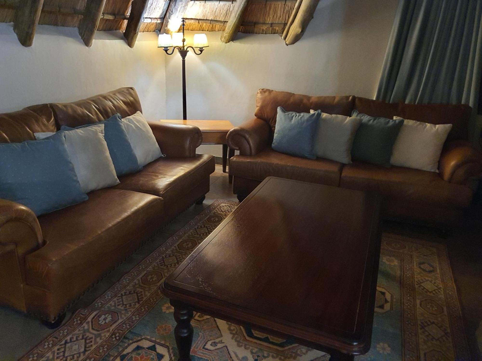 Champagne Valley Inkungu Lodge מראה חיצוני תמונה