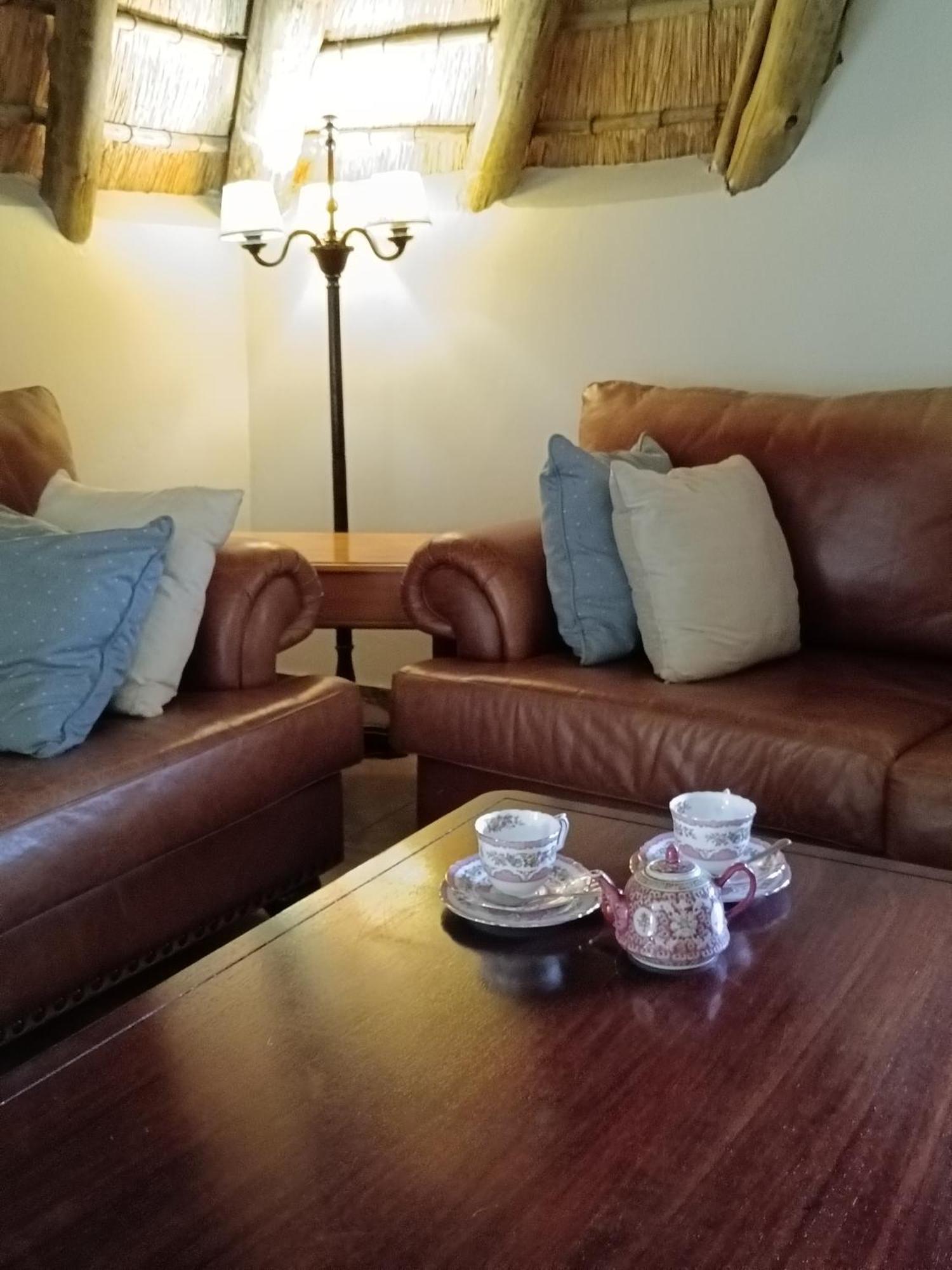 Champagne Valley Inkungu Lodge מראה חיצוני תמונה